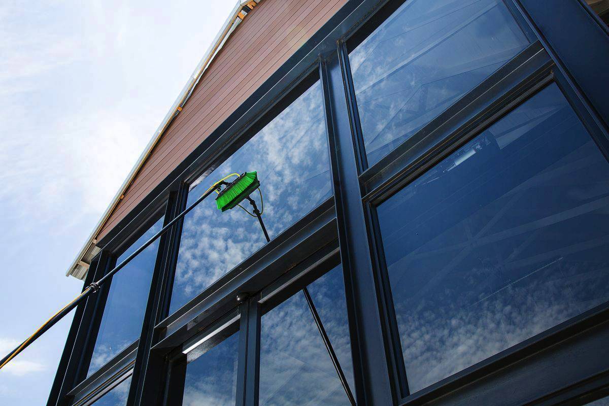 Reach and Wash Pure Water Window Cleaning JATEC The Complete